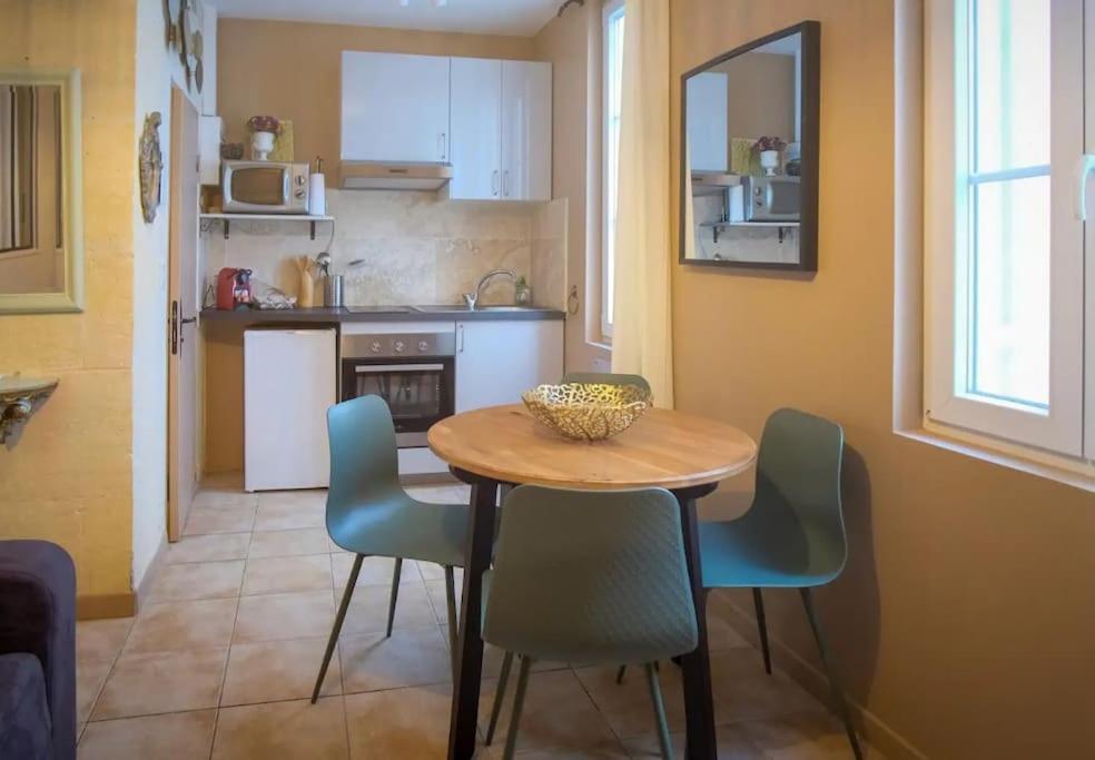 Le Forum Quartier La Roquette Apartment *